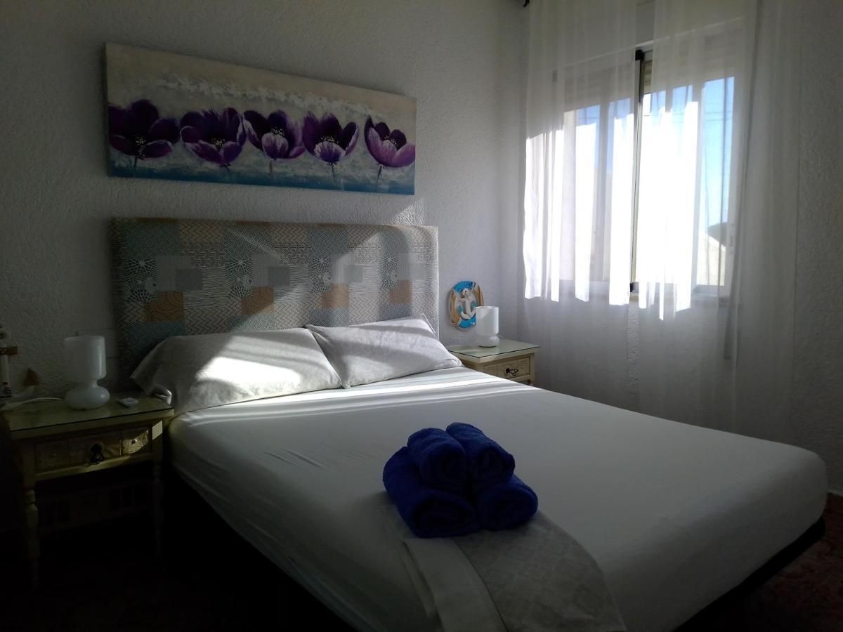 Villa At Seafront With Private Garden-655 Дения Екстериор снимка