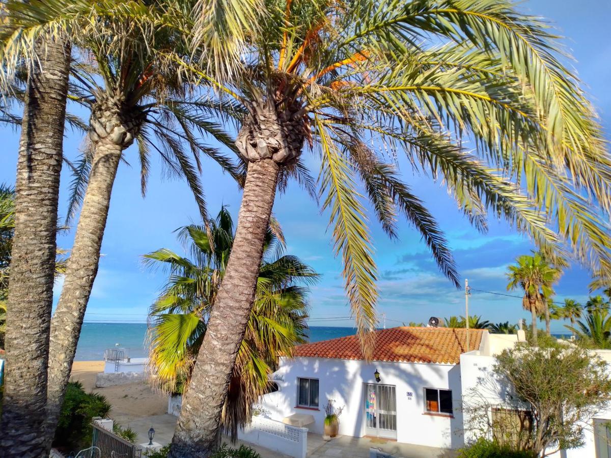 Villa At Seafront With Private Garden-655 Дения Екстериор снимка